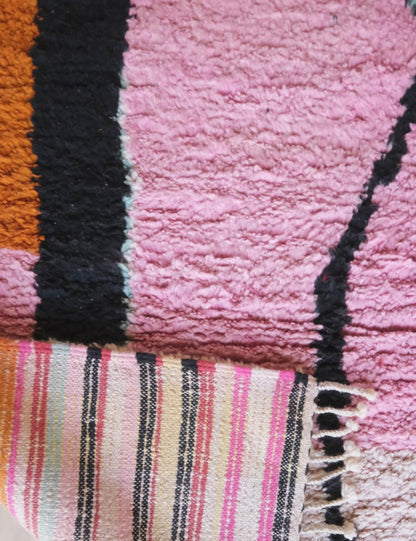 Vibrant Moroccan Boujaad Rug 9.4 x 8 ft / 287 x 246 cm