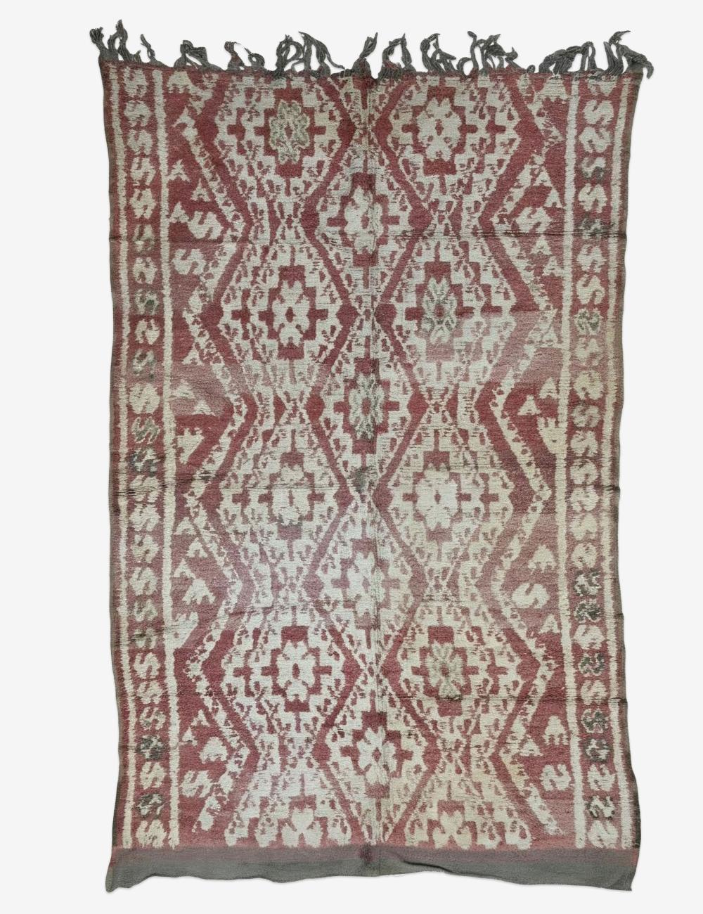 Handwoven Berber Wool Rug with Diamond Lattice Pattern 9.2 x 5.5 ft / 280 x 169 cm