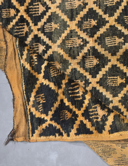 Handmade Atlas Mountain Rug 12.7 x 5.9 ft / 387 x 180 cm