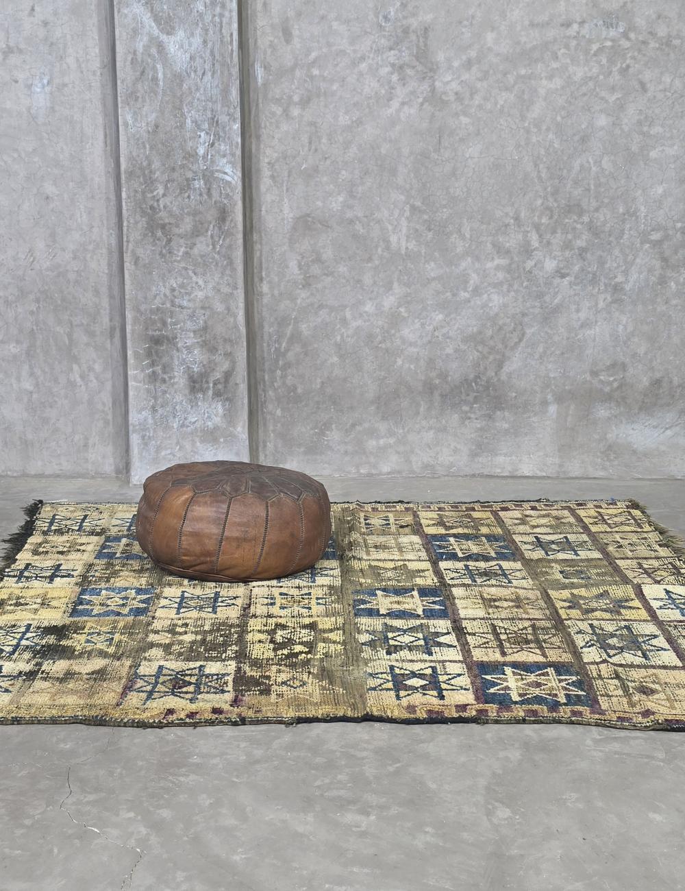 Geometric Tribal Moroccan Rug 6.4 x 5.4 ft / 196 x 167 cm