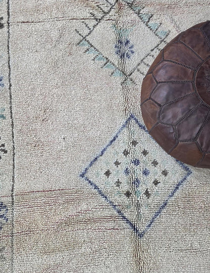 Vintage Ivory Moroccan Rug 11.3 x 5 ft / 345 x 154 cm