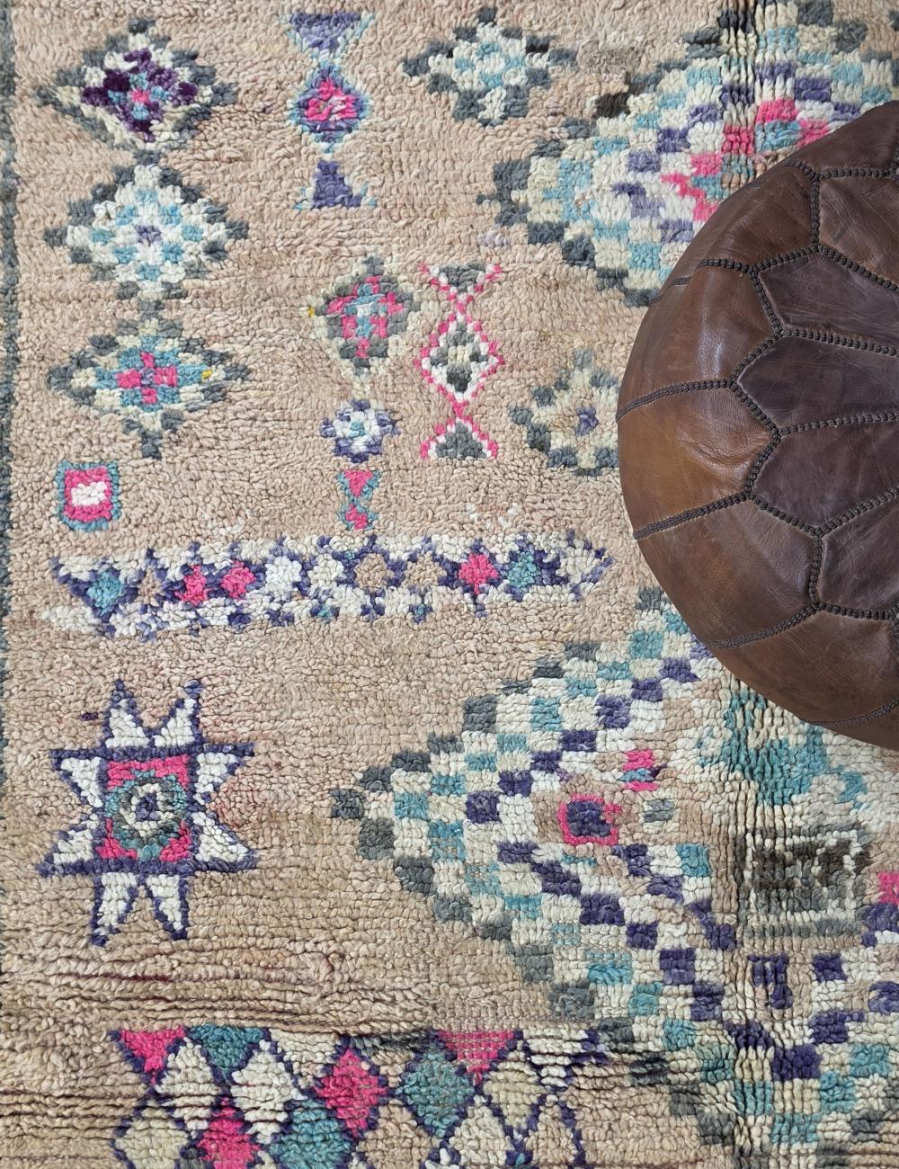 Vintage Boujad Rug 10.5 x 6 ft / 320 x 184 cm