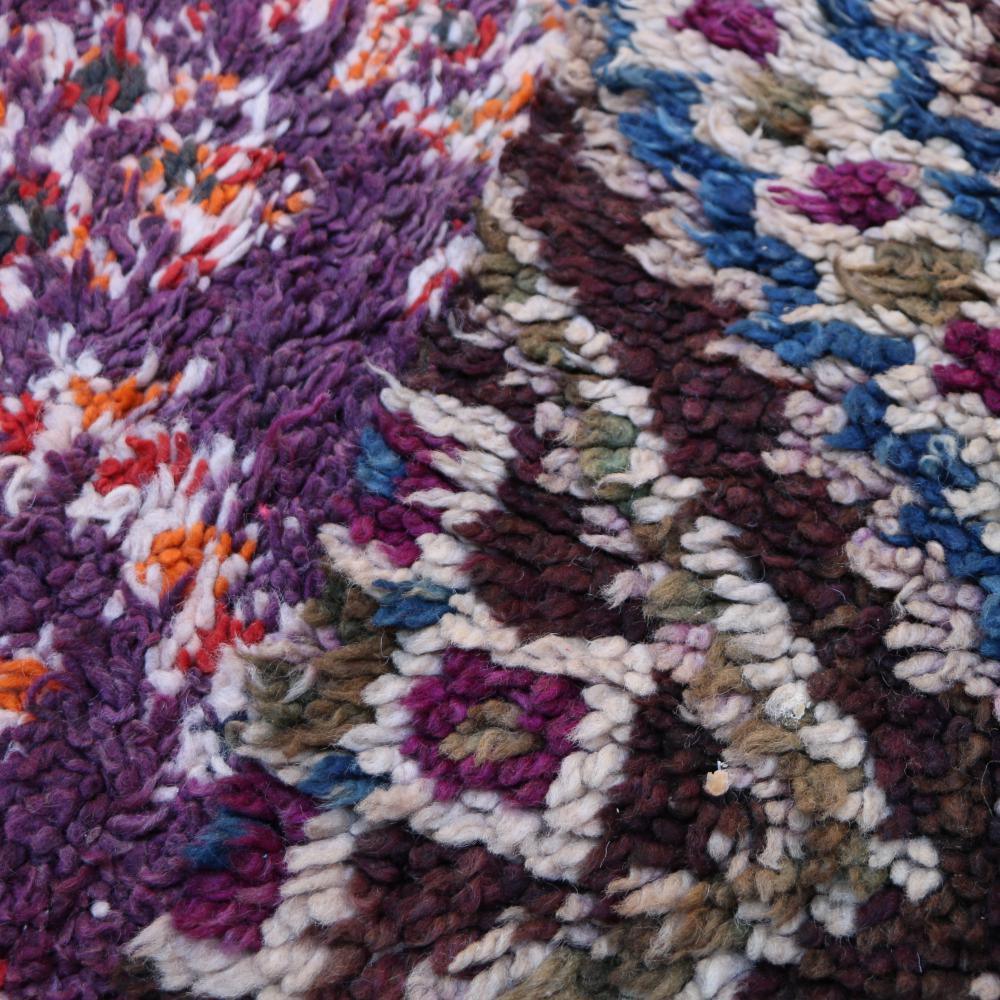 Moroccan Handknotted Wool Rug 8.8 x 5.9 ft / 269 x 181 cm - Surcoma