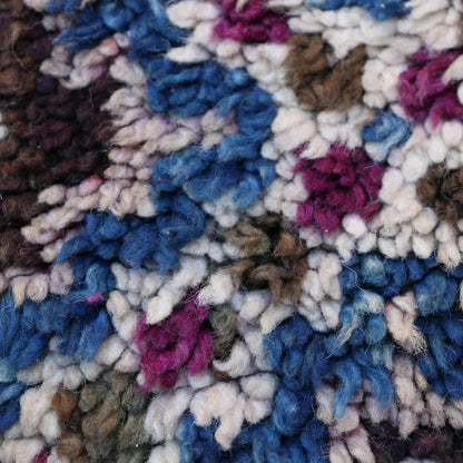 Moroccan Handknotted Wool Rug 8.8 x 5.9 ft / 269 x 181 cm - Surcoma