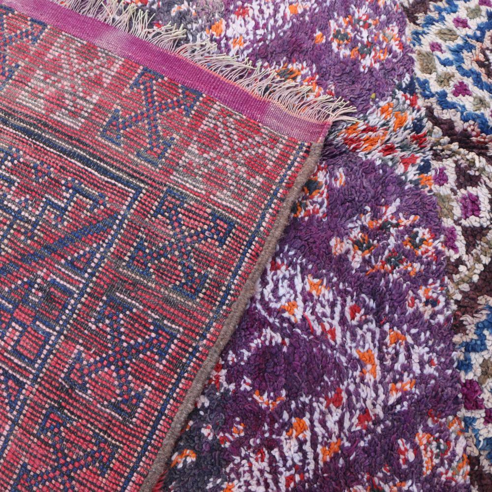 Moroccan Handknotted Wool Rug 8.8 x 5.9 ft / 269 x 181 cm - Surcoma