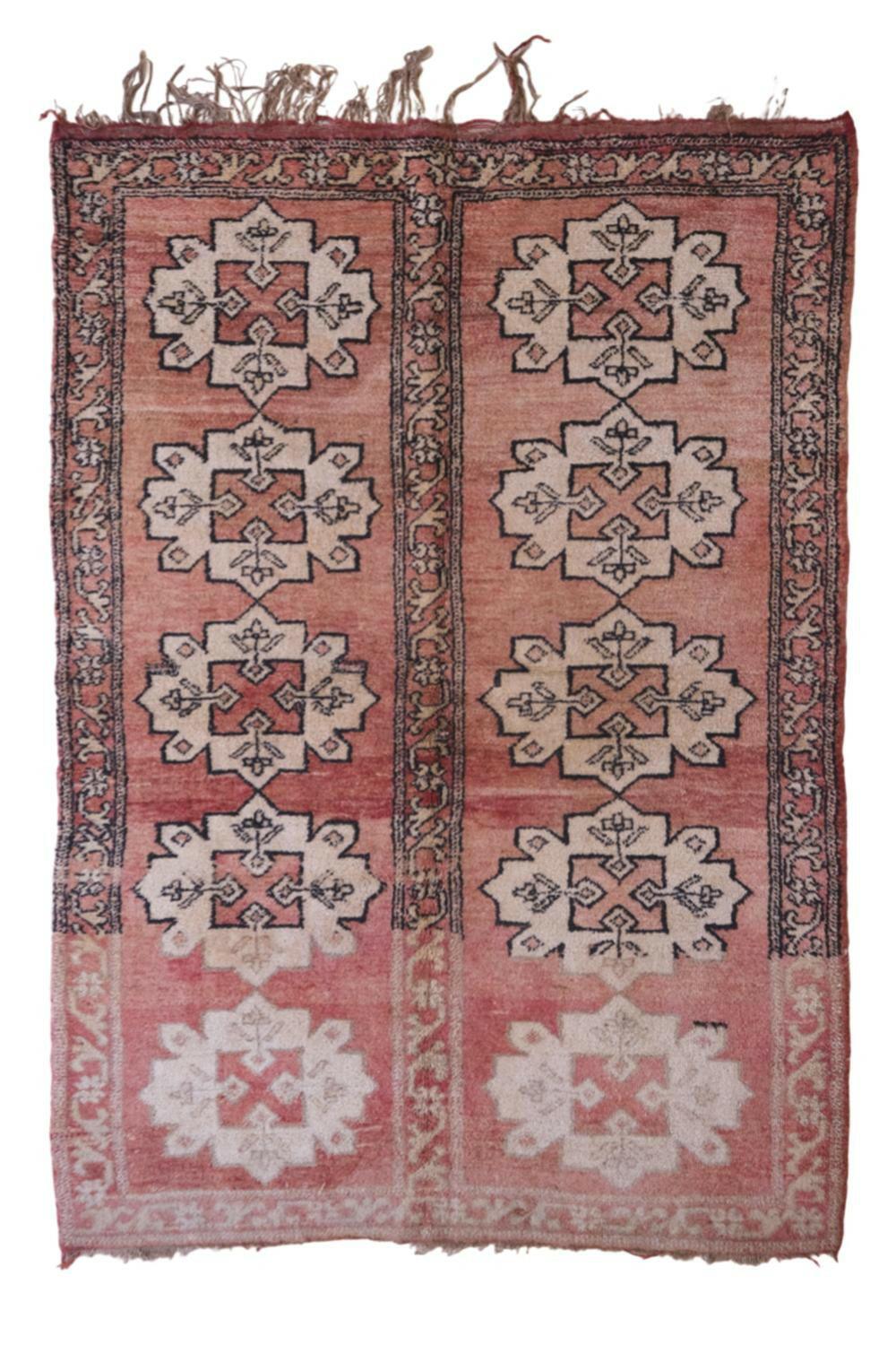 Moroccan Zemmour Wool Rug 6.2 x 4.3 ft / 190 x 131 cm - Surcoma