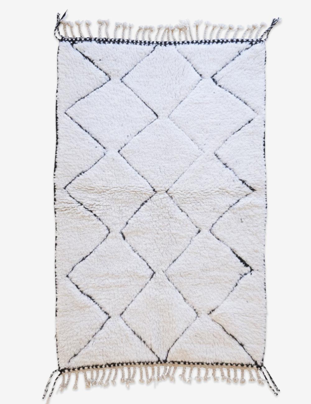 Handwoven Wool with Timeless Diamond Lattice Design