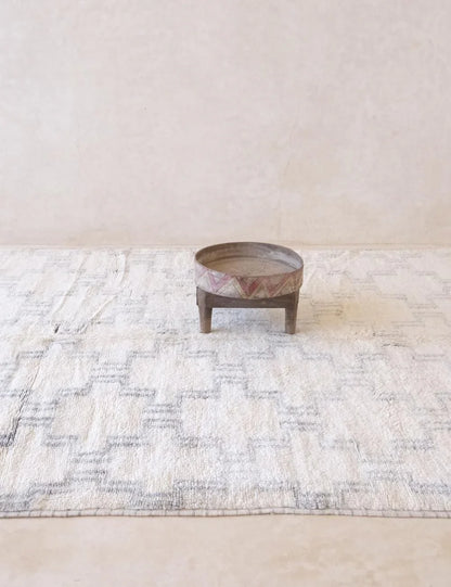 White Moroccan Mrirt Rug 10 x 6.8 ft / 304 x 209 cm - Surcoma