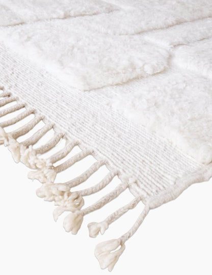 Custom White Textured Moroccan Rug - Forma 63