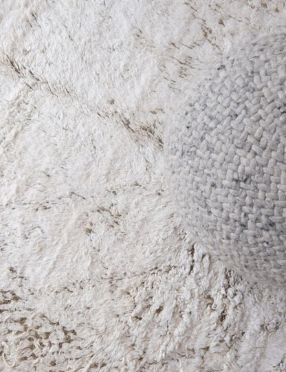 White Moroccan Rug 10.4 x 5.9 ft / 318 x 180 cm - Surcoma