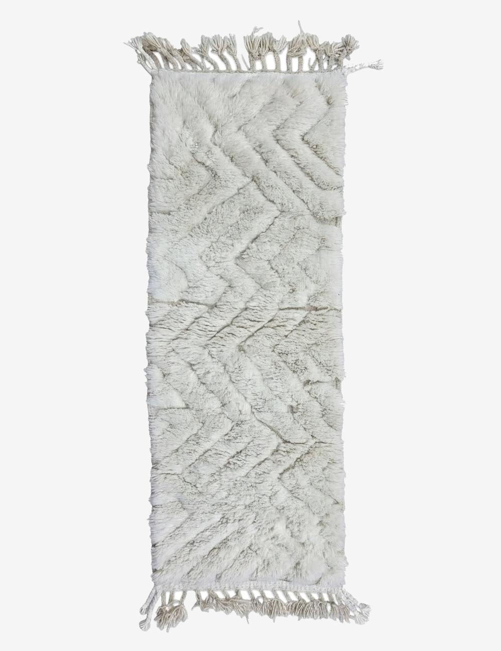 White Moroccan Runner Rug 6.3 x 2.3 ft / 191 x 70 cm