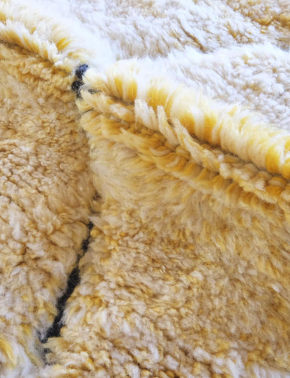 Yellow Moroccan Beni MRirt Rug 8.6 x 5.5 ft / 262 x 168 cm