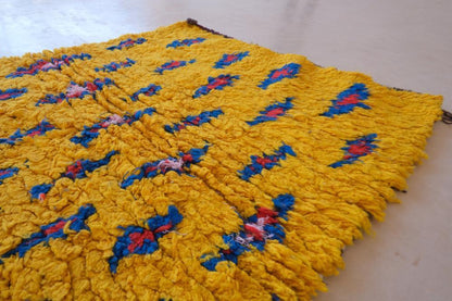 Moroccan Vibrant Lemon Yellow Rug 5.6 x 3 ft / 172 x 92 cm - Surcoma